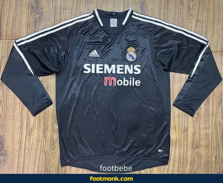 Maillot vintage Real Madrid 2004 2005 exterieur manches longues