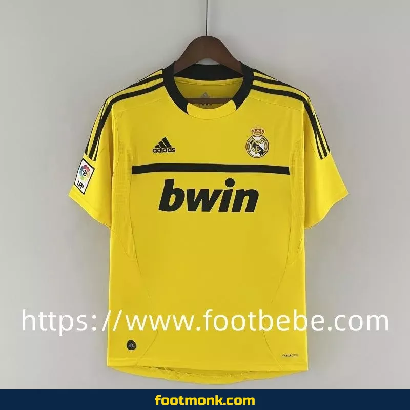 Maillot vintage Real Madrid 2011 2012 gardien de but jaune